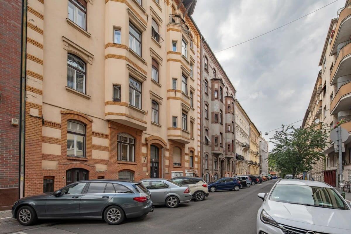Quiet Comfort - Central Buda Budapest Exterior foto